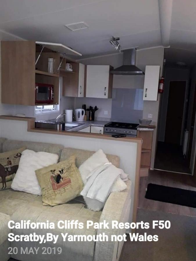 California Cliffs F50 Parkdean Resorts Scratby Dış mekan fotoğraf